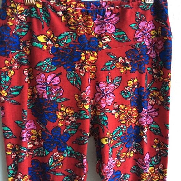 LuLaRoe UNICORN “Aloha” Hawaiian Print Leggings - Picture 2 of 5